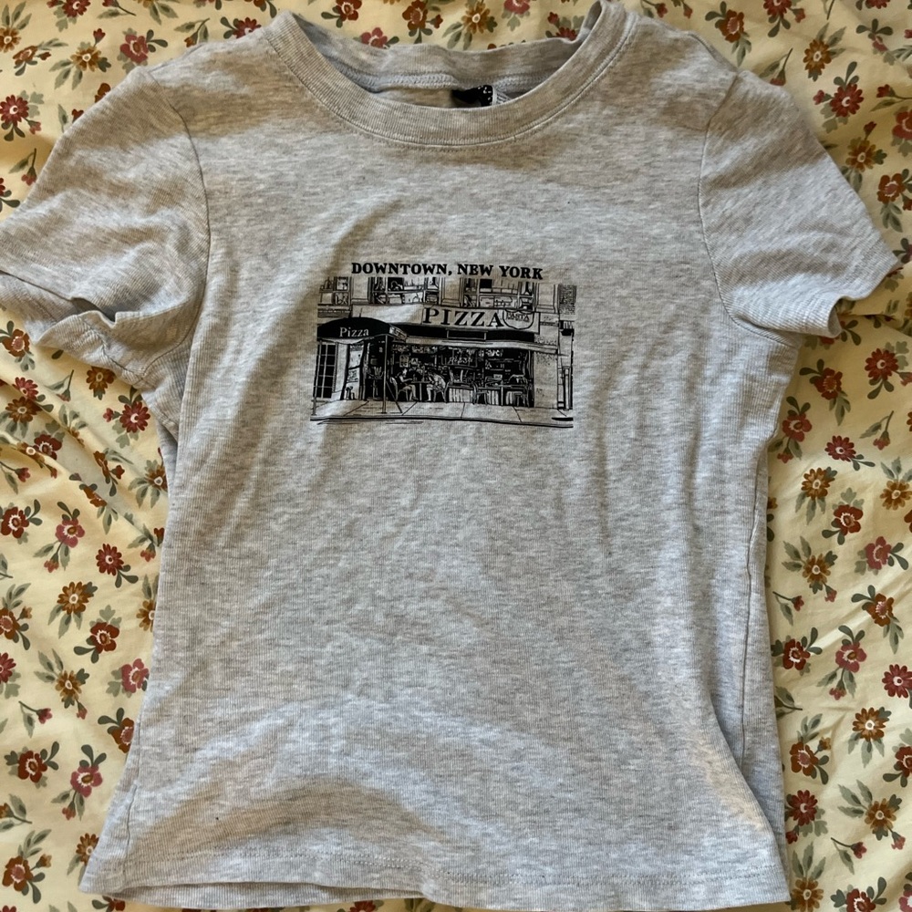 H&M grey graphic top size XS